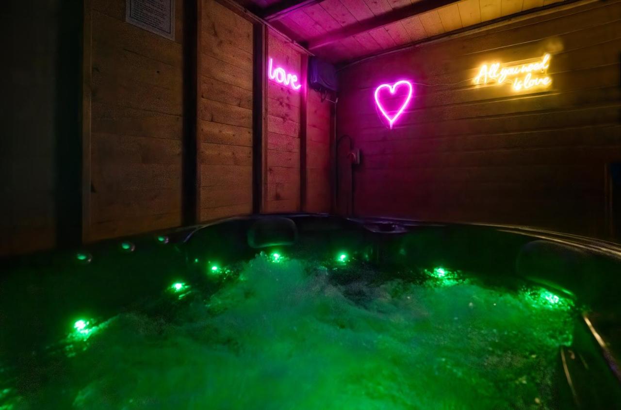 Perfect Couple Retreat To Unwind&Relax With Hottub Apartment Peacehaven ภายนอก รูปภาพ